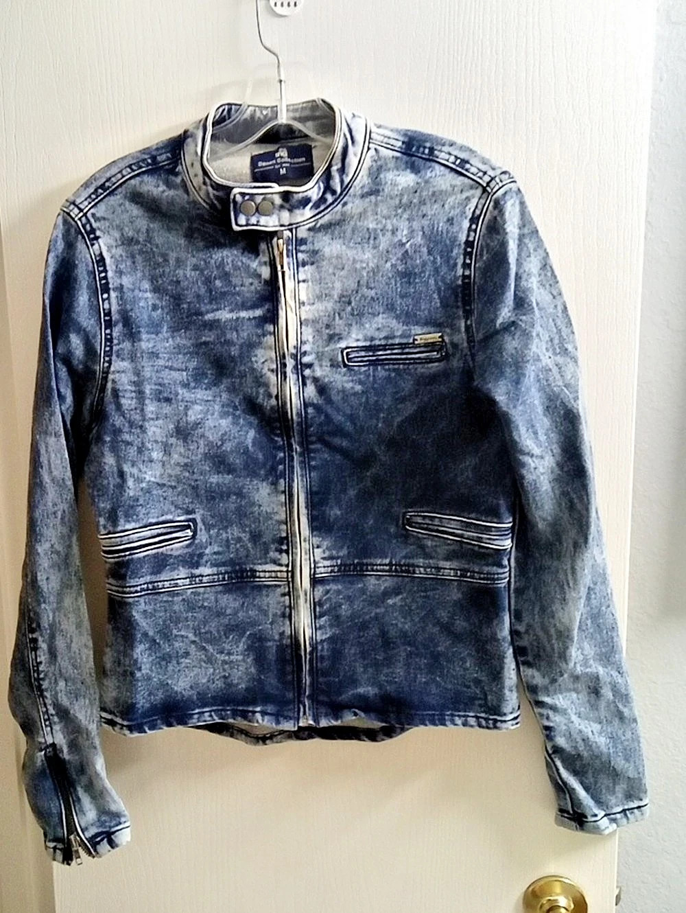 Denim Collection Denim Jacket Blue Size Medium Like New